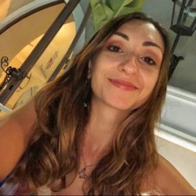 Eleonora, Babysitter a Giardini-naxos