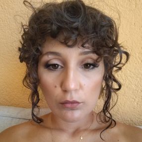 Lilly, Babysitter a Cene
