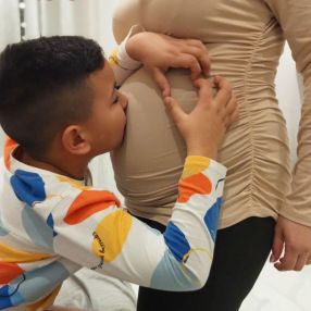Dinah lee, Babysitter a Bagnolo cremasco
