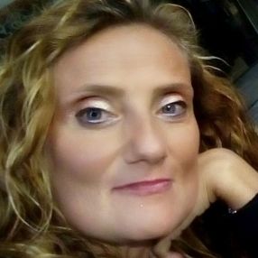Enza, Babysitter a Termini Imerese