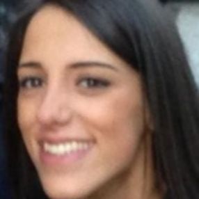 GIULIA, Babysitter a Campiglia Marittima
