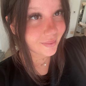 Michela, Babysitter a Annone di Brianza