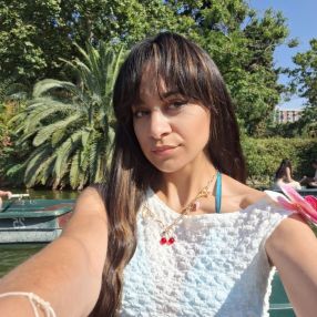 Chiara, Babysitter in Vitinia