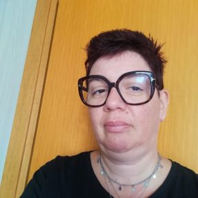 Petra, Babysitter a Lallio