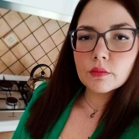Giada, Babysitter a Brusciano