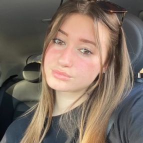 Carina, Babysitter a Mascali