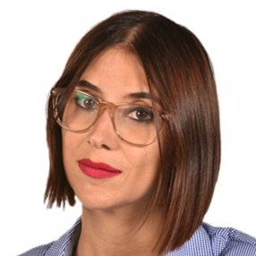 Flavia, Babysitter a Provincia di Chieti