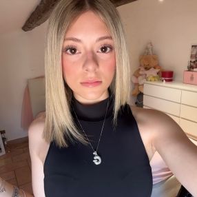 Michela, Babysitter a Vitorchiano