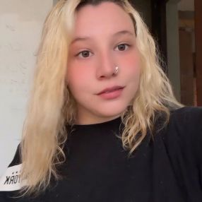 Nicole, Babysitter a Provincia di Vercelli