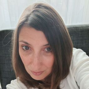 Vania, Babysitter a Trecastagni