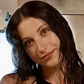 Vanessa, Babysitter a Oleggio Castello