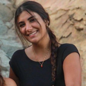 Ilaria, Babysitter a Cagliari
