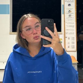 Clarissa, Babysitter in Mongrando