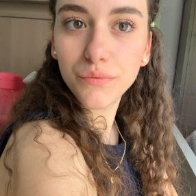 Benedetta, Babysitter a Sant'alberto