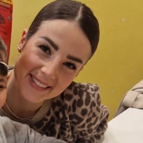 Serena, Babysitter a Valsamoggia