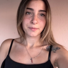 Valentina, Babysitter a Terni