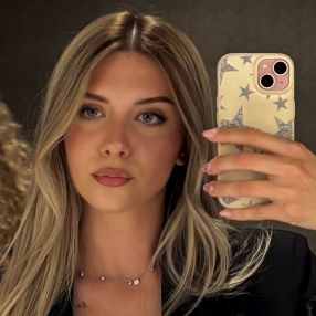 Giulia Francesca, Babysitter in Lavagno