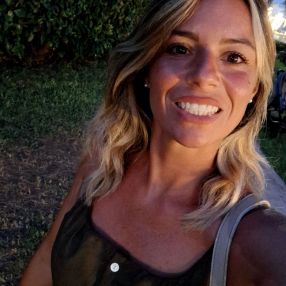 Anna, Famiglia a Salerno