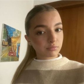 Gloria, Babysitter in Cogoleto