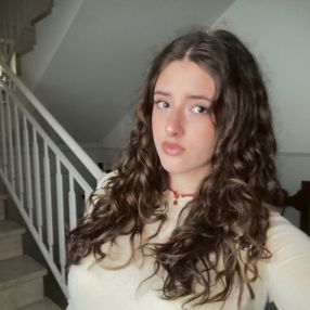 Ambra, Babysitter a Salò