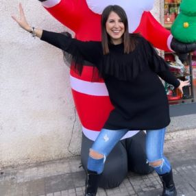 Michaela, Babysitter a Alghero