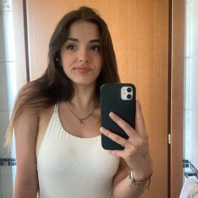 Alessia, Babysitter in Provincia di Pavia