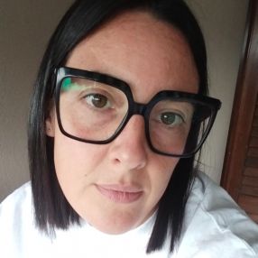 Elena, Babysitter a Provincia di Cuneo