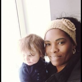 Ely, Babysitter in Avellino