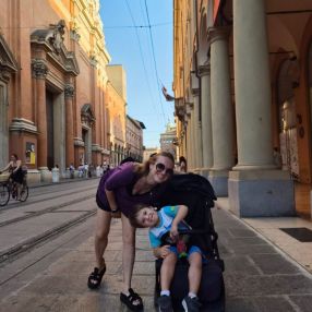 Flavia, Family in Napoli