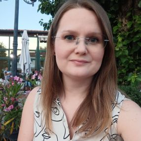 Margarita, Babysitter a Alcamo
