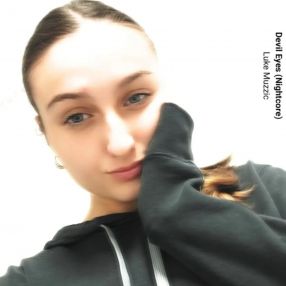 Chiara, Babysitter a Bricherasio