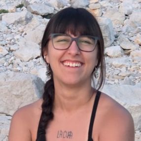 Francesca, Babysitter a Cossato