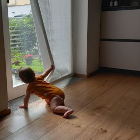 Valeria, Famiglia a Sesto Fiorentino
