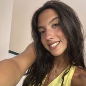 Giulia, Babysitter in Mentana