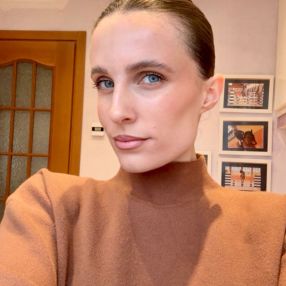 Veronica, Babysitter a Ventimiglia