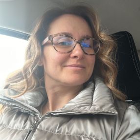 Elena, Famiglia a Aosta