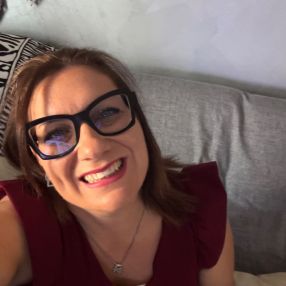 Laura, Babysitter a Piane di Montegiorgio
