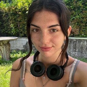 Veronica, Babysitter a Ardenno