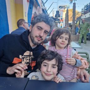 Laura, Famiglia a Abbadia San Salvatore