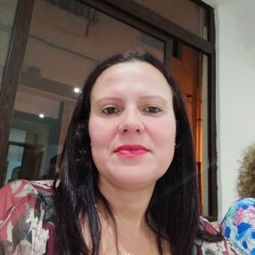 Natascia lo, Babysitter in Letojanni