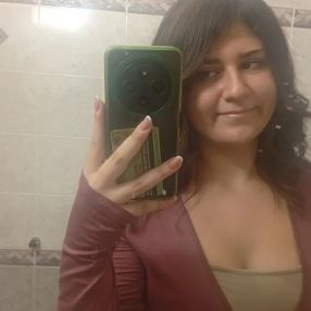 Alice, Babysitter a Piana del Sole