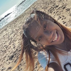 Phraewa, Babysitter in Favara