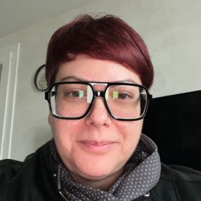 Desy, Babysitter in Fontanafredda