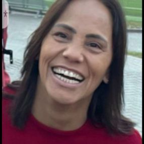 Juliana, Babysitter a Gardone Val Trompia
