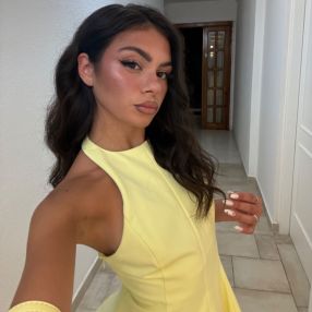 CASSANDRA, Babysitter a Frignano