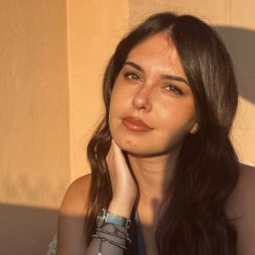 Giulia, Babysitter a Crevalcore