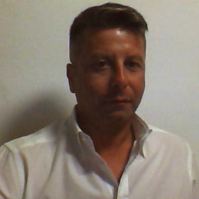 Roberto, Famiglia a San Giuliano Terme
