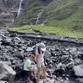 Serena, Famiglia a Besozzo