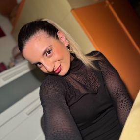 Giulia, Babysitter a Nardò