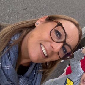 Chiara, Babysitter a Lazzate